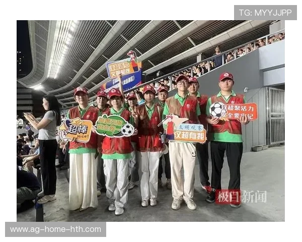 冠军球队退役仪式安排温馨有序吸引球迷自发助阵，球员宣布退役