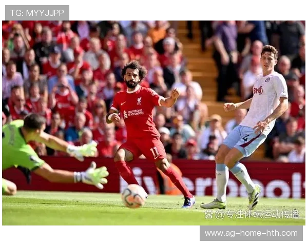 利物浦边路配合连续成功,阿诺德45度斜传精准落点 利物浦边路配合连续成功,阿诺德45度斜传精准落点